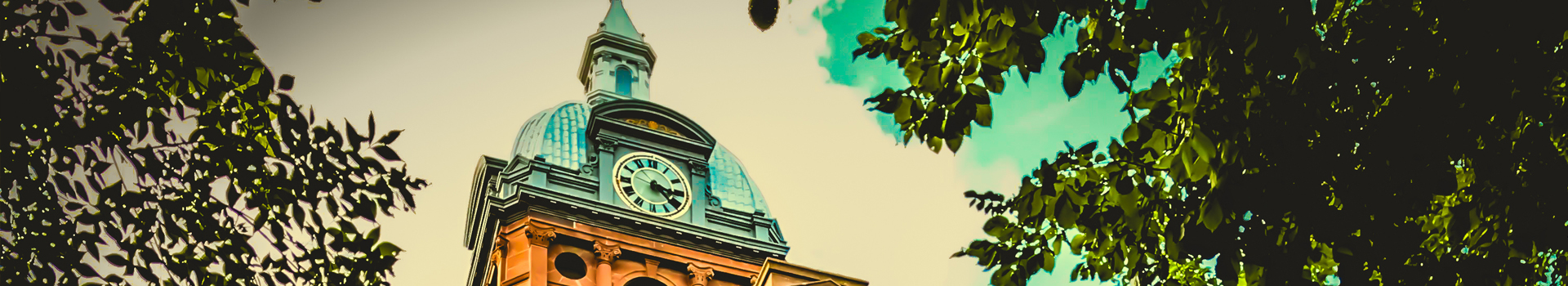 Banner image of the Cass County Courthouse in the summer